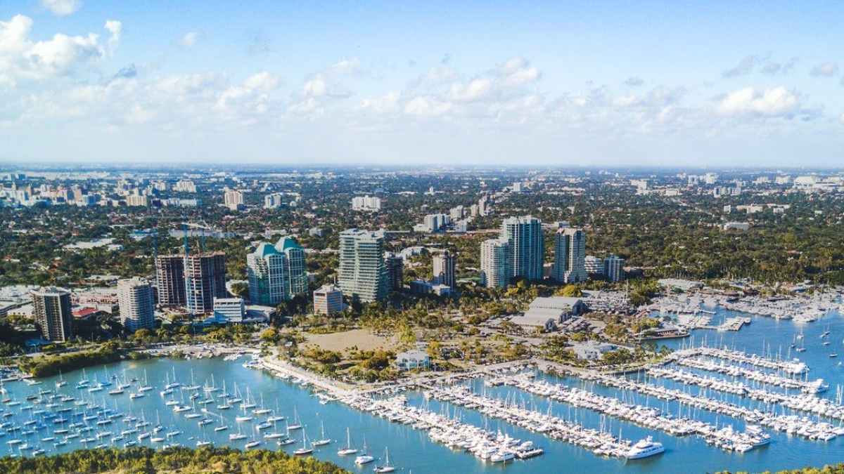 Alquiler de oficinas en Miami a gestor español