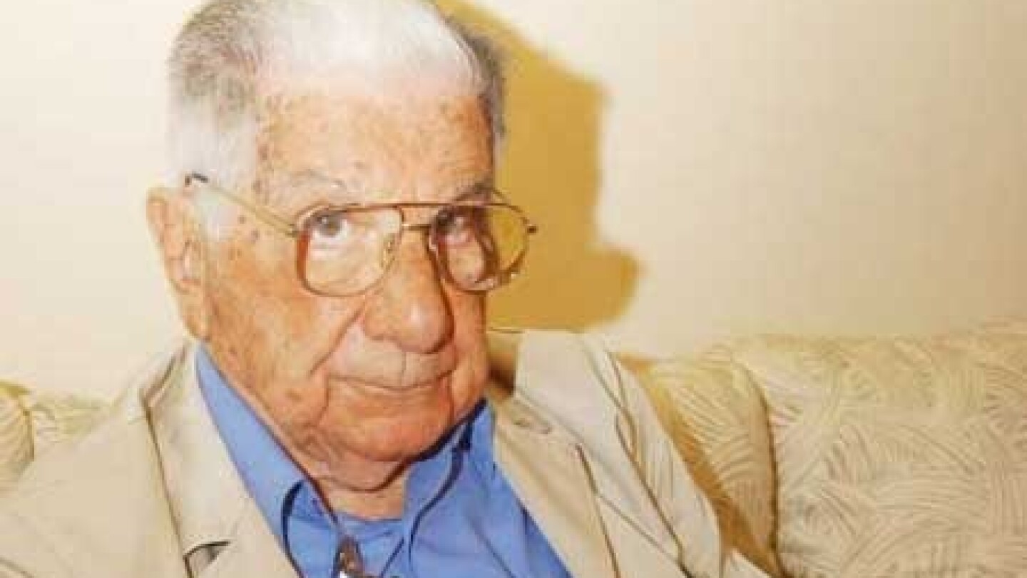 Se presenta libro sobre los primeros pasos periodísticos de Augusto Roa Bastos en Europa
