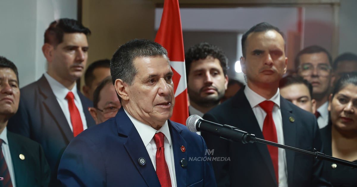 Cartes retoma la conducción partidaria con mensaje de unidad en la ANR