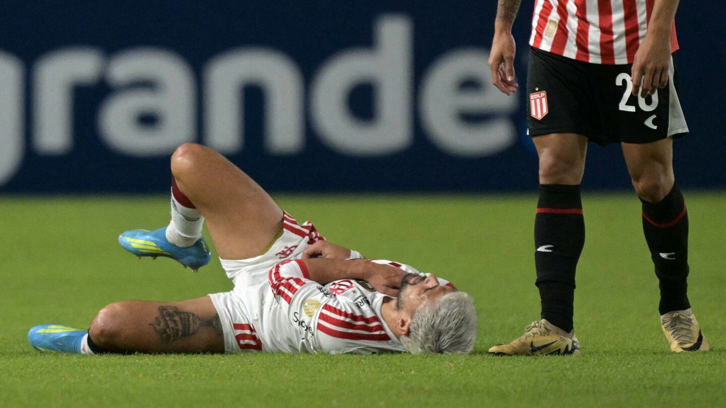 De Arrascaeta se somete a cirugía exitosa y busca llegar al Mundial