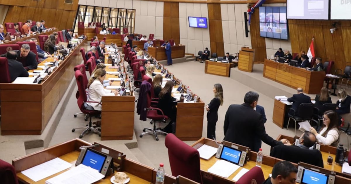 Cámara de Diputados sesionará el martes con 20 puntos en agenda