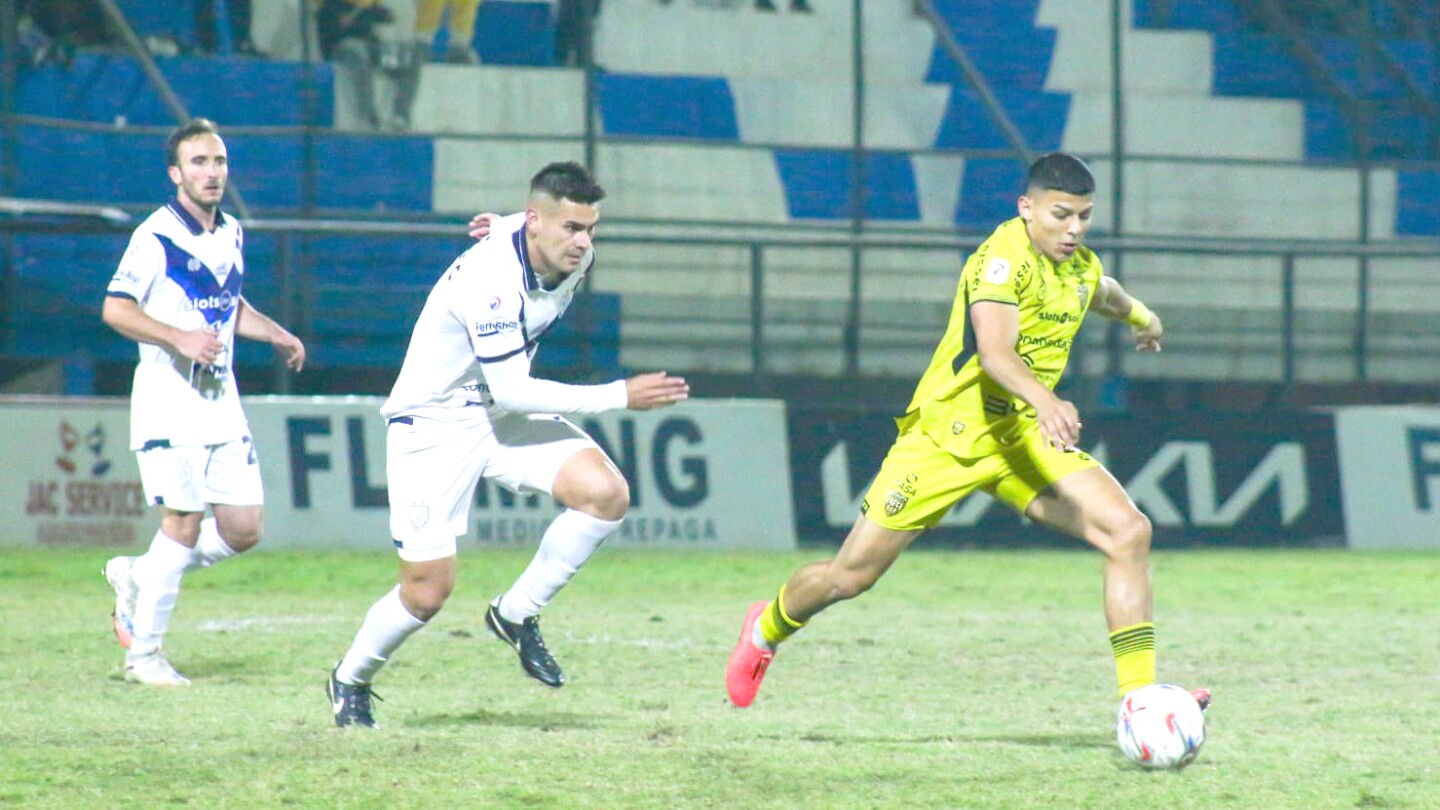 Jorge González lamenta la derrota y pide corregir errores