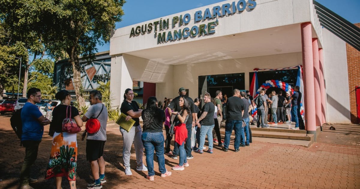Migra Móvil inicia tercera jornada del año en Ciudad del Este con alta demanda