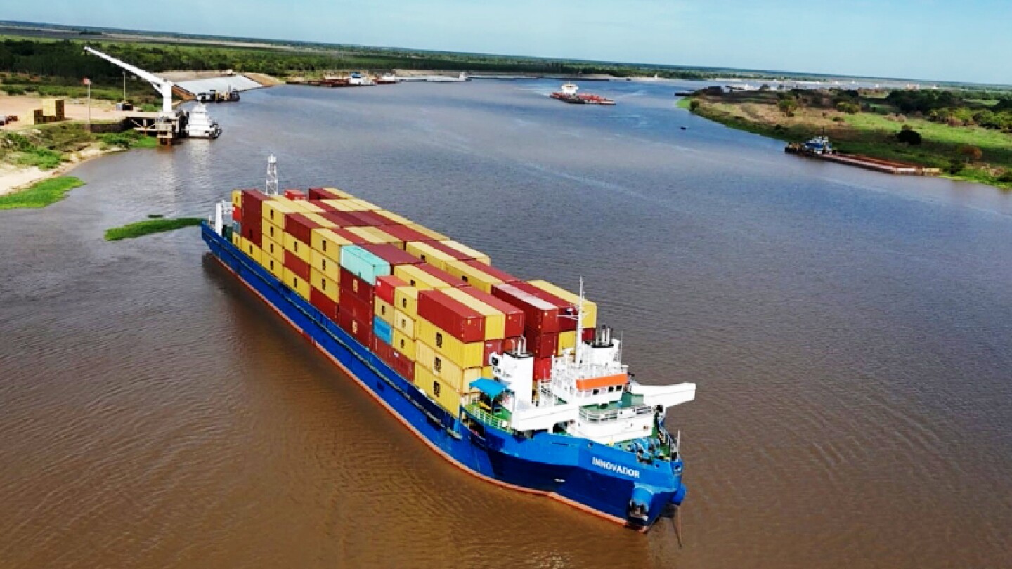¿Qué empresas compiten por el negocio de la hidrovía de los ríos Paraná y Paraguay?