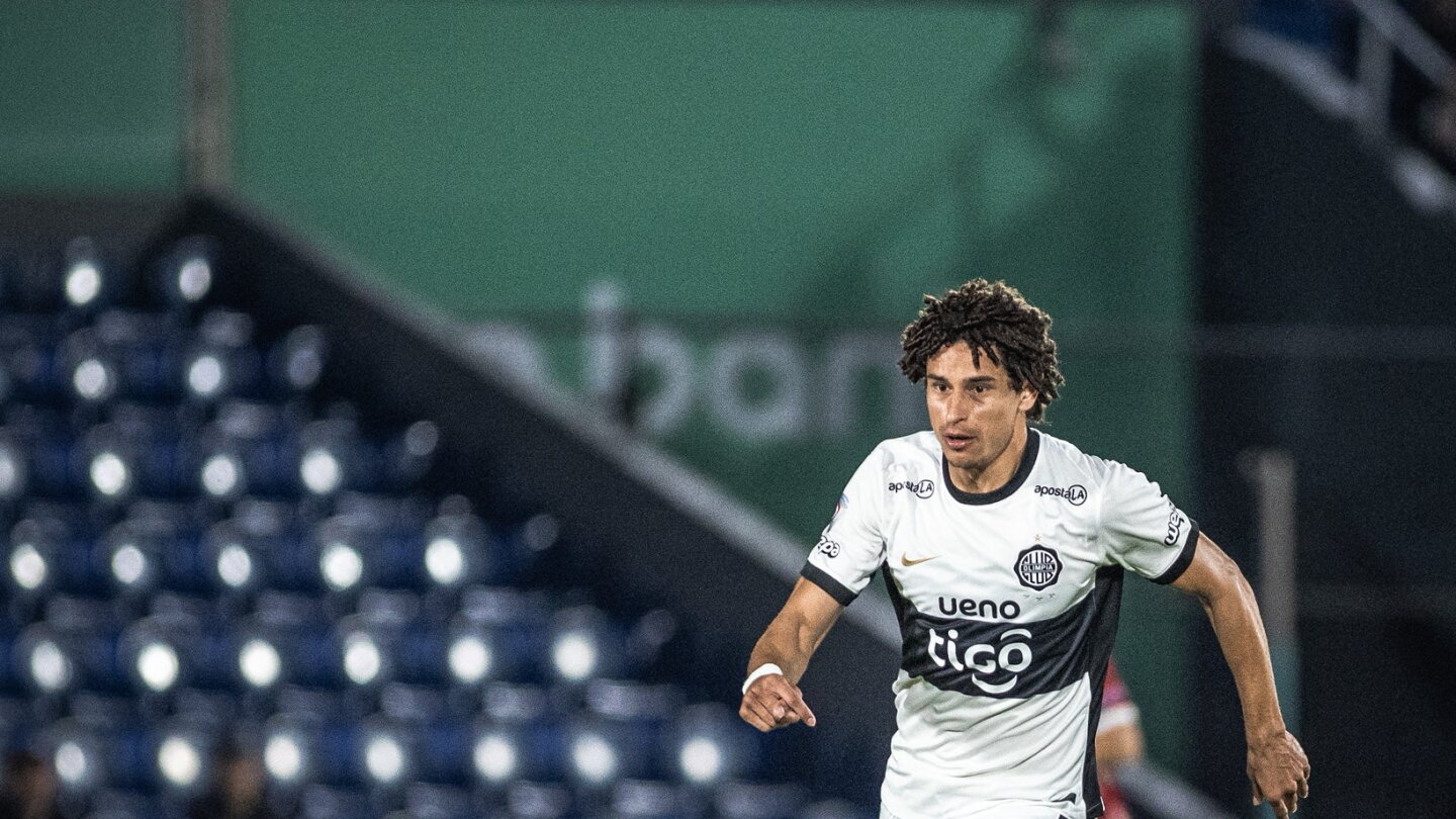 Olimpia, con la obligación de ganar frente al Vasco