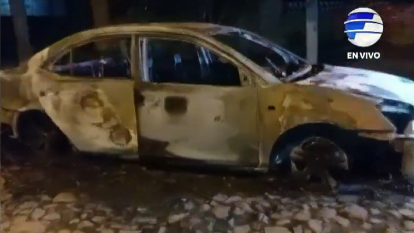 Estacionó por 10 minutos y su vehículo ardió en llamas en Mariano Roque Alonso