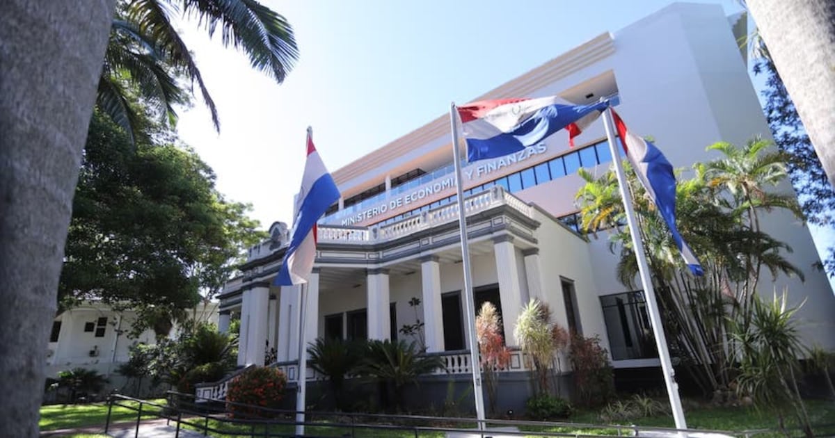 MEF transfirió G. 1,4 billones a municipios y gobernaciones al cierre de mayo