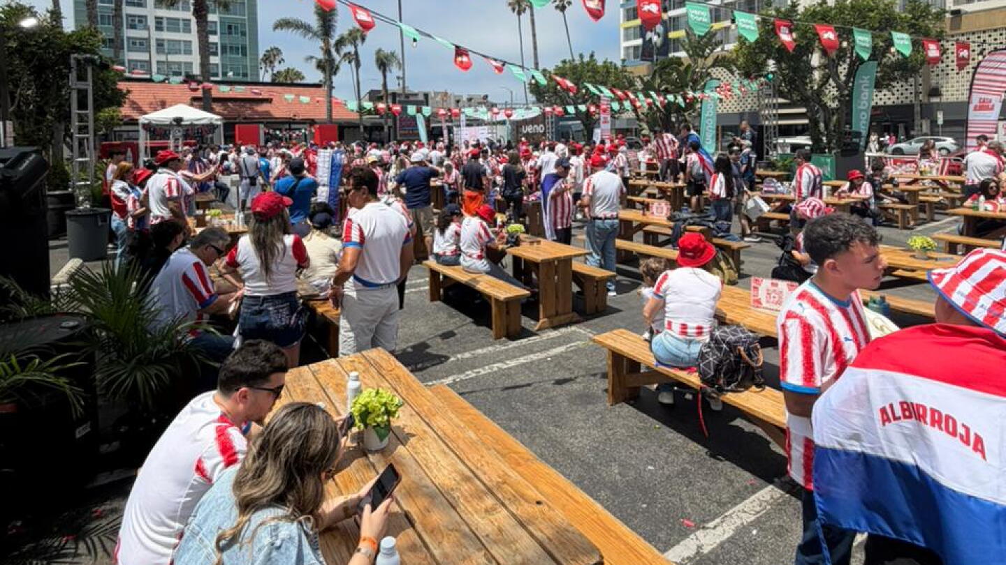 Así se vive la previa del debut de Paraguay en Los Ángeles