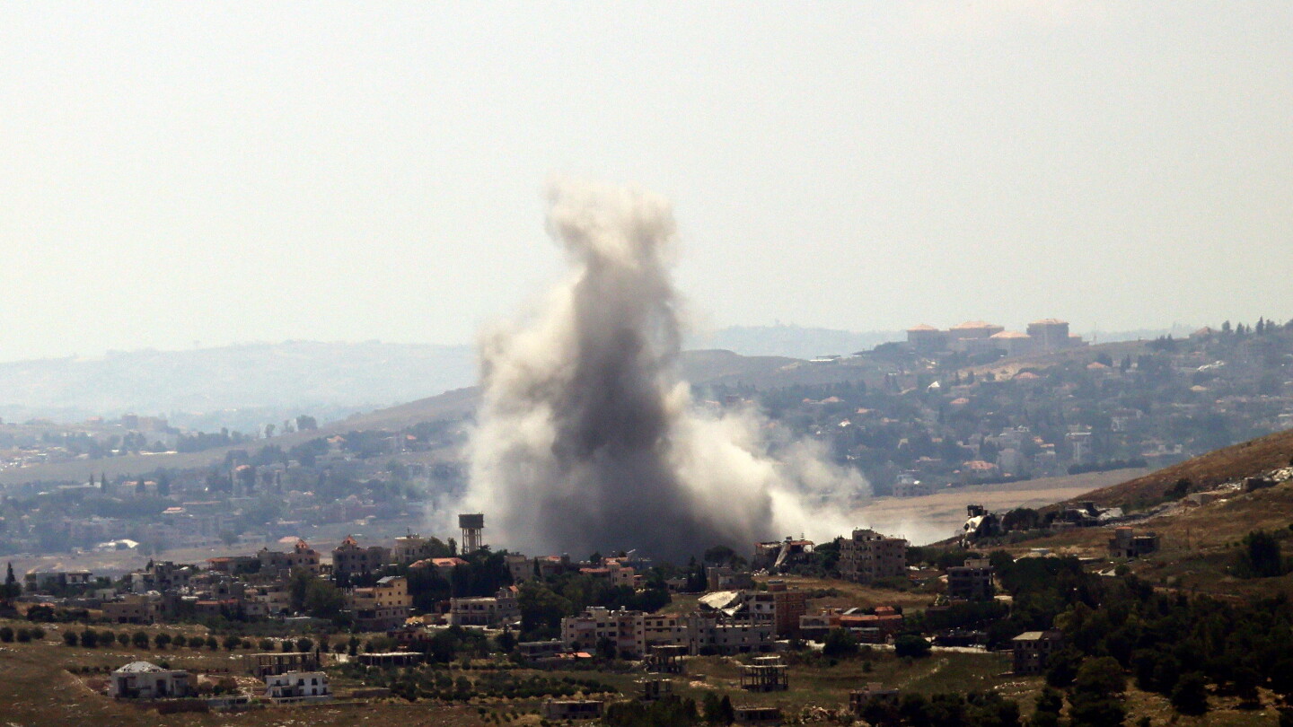 Israel anuncia bombardeos en el sur de Beirut, bastión del Hezbolá