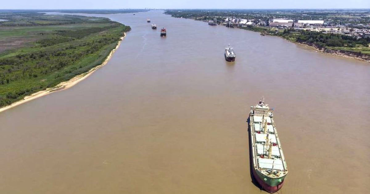 Argentina adjudica a gestão da Hidrovia Paraguai-Paraná ao consórcio Jan de Nul e Servimagnus