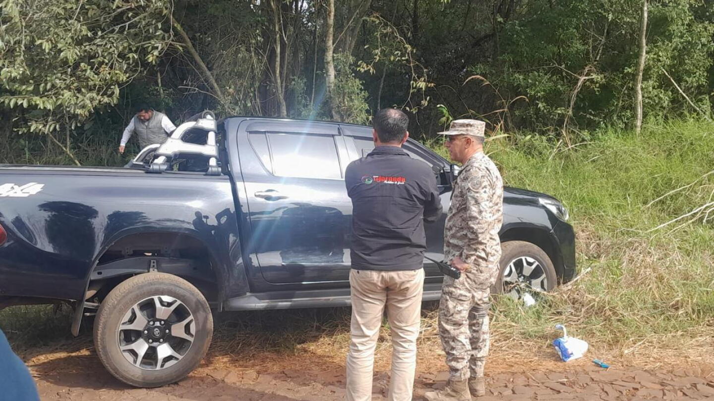 Recuperam camioneta roubada no Brasil após operação em Hernandarias