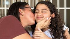 Una niña de 12 años sobrevivió 32 horas bajo los escombros tras los terremotos de Venezuela